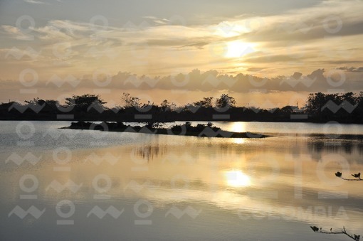 Atardecer en la laguna,Arauca / Sunset on the lagoon,Arauca