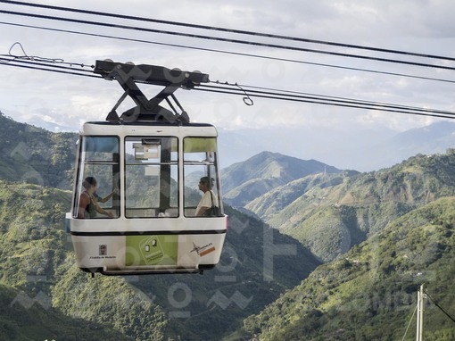 Teleférico San Sebastían de Palmitas,Medellín,Antioquia / Cable car in San Sebastian Palmitas,Medellín,Antioquia