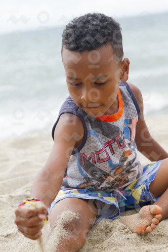 Niño en Playa de Coveñas,Sucre / Child in Coveñas Beach,Sucre